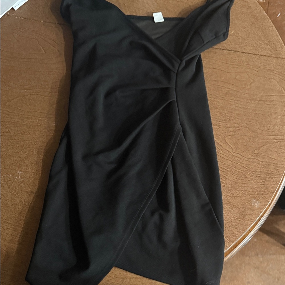 Elegant Black Dress